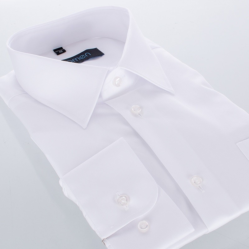 Niezwężana biała koszula Comen z długim rękawem - regular