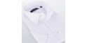 Biała koszula Comen z krótkim rękawem - wzór z granatowych kropek